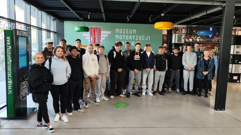 Z wizytą w Muzeum Motoryzacji WENA w Oławie