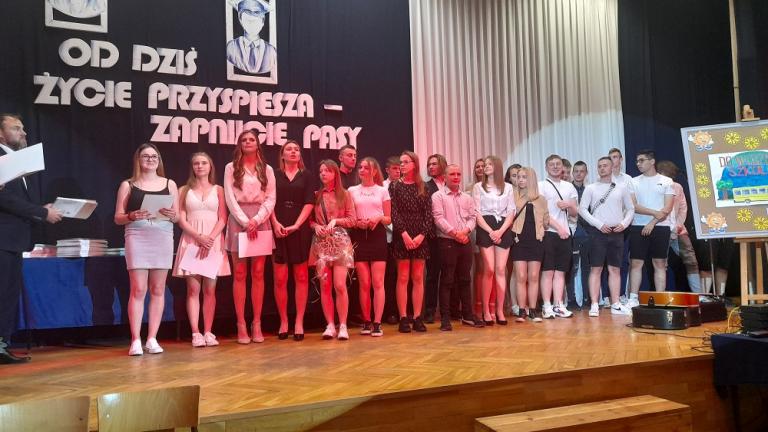 Zakończenie roku szkolnego 2021/2022 w 11-23 Hufcu Pracy w Słupsku