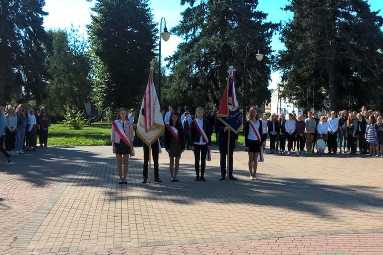 Łomża: Bóg. Honor. Ojczyzna - Dzień Sybiraka w Jedwabnem