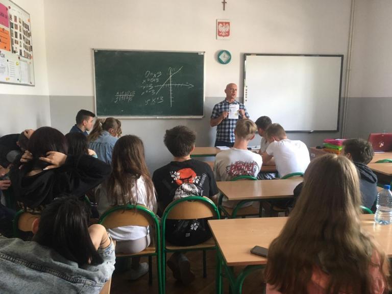 Bądź bezpieczny podczas wakacji