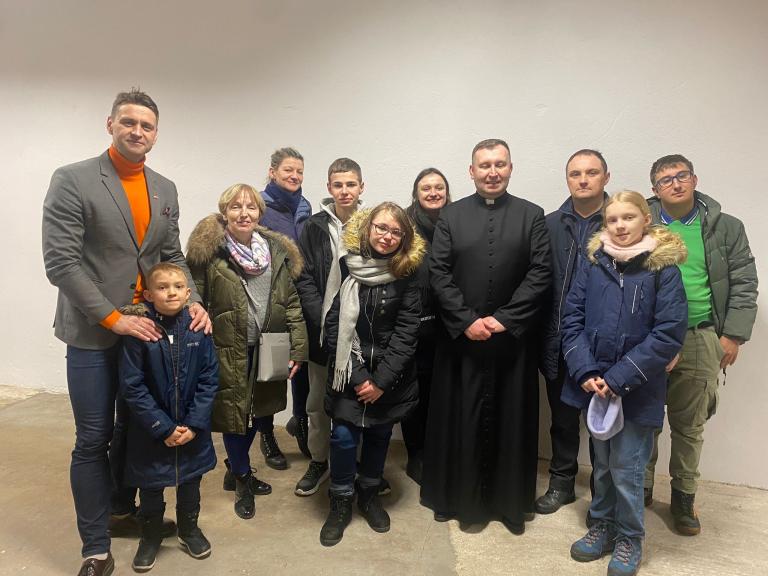 Gdyńska Droga Krzyżowa z 11-12 Hufcem Pracy w Gdyni