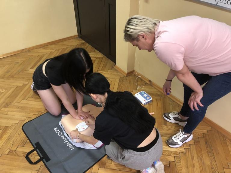 BEZPIECZEŃSTWO NA WAKCJE – pierwsza pomoc przedmedyczna
