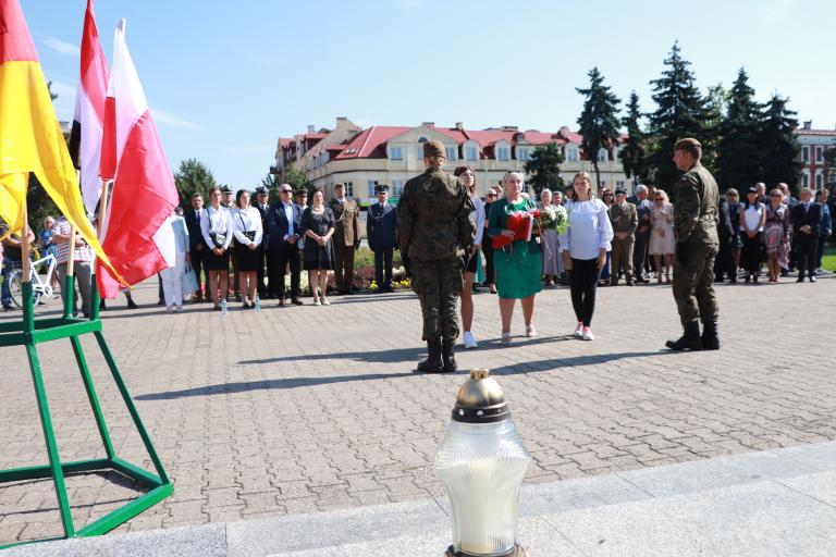 OBCHODY ŚWIĘTA WOJSKA POLSKIEGO ORAZ 101. ROCZNICY OBRONY WŁOCŁAWKA