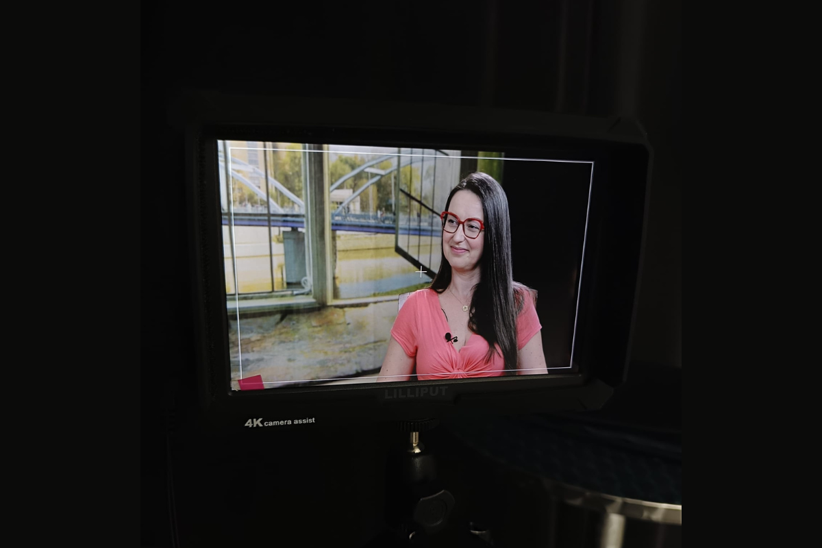 Komendant Katarzyna Juraszek podczas wywiadu dla Ekovision TV w Opolu