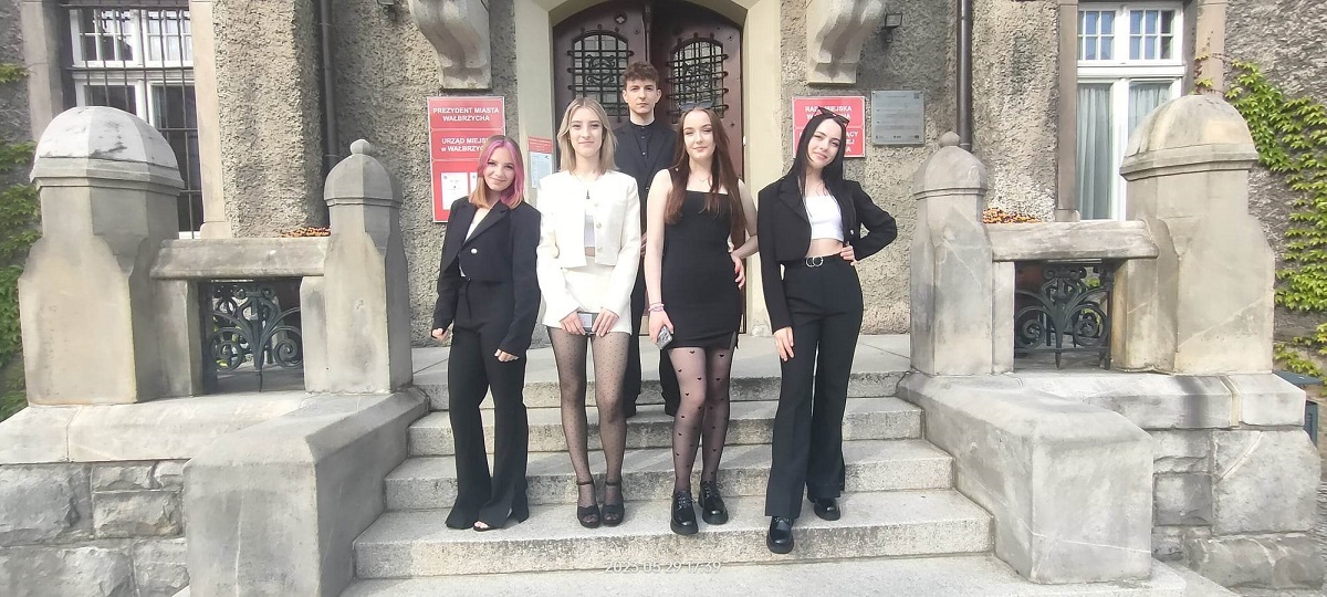 230530 wa2 Dziewczyny i Brajan