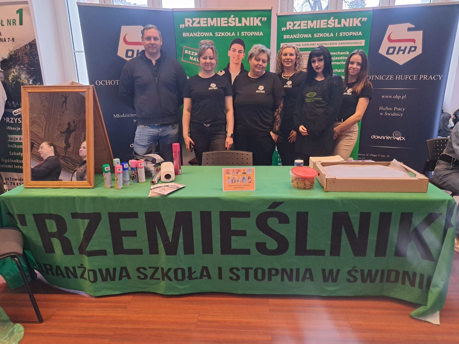 250415 s4 Stoisko OHP na V Forum Zawodów Ziemi Świdnickiej