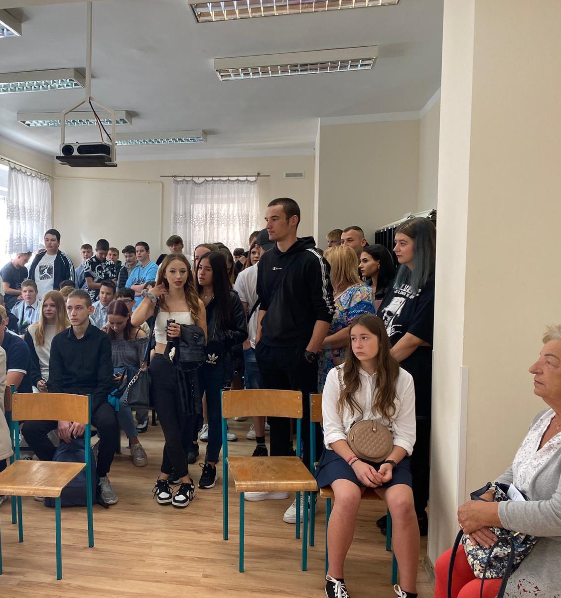 HP LUB Młodzież na rozpoczęciu roku szkolnego.a