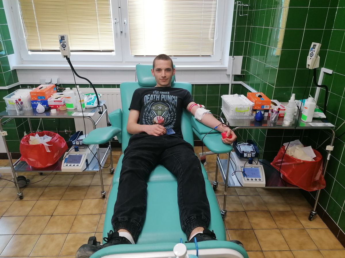 Fot. 4 DAR KRWI DAREM ŻYCIA W 9 9 HP DK KROSNO