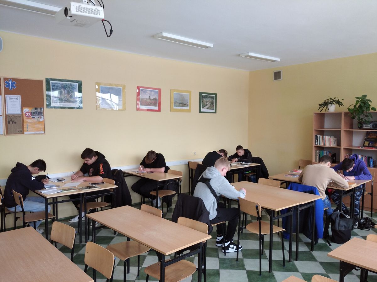 ZAJĘCIA WYRÓWNAWCZE W KROŚNIE 1