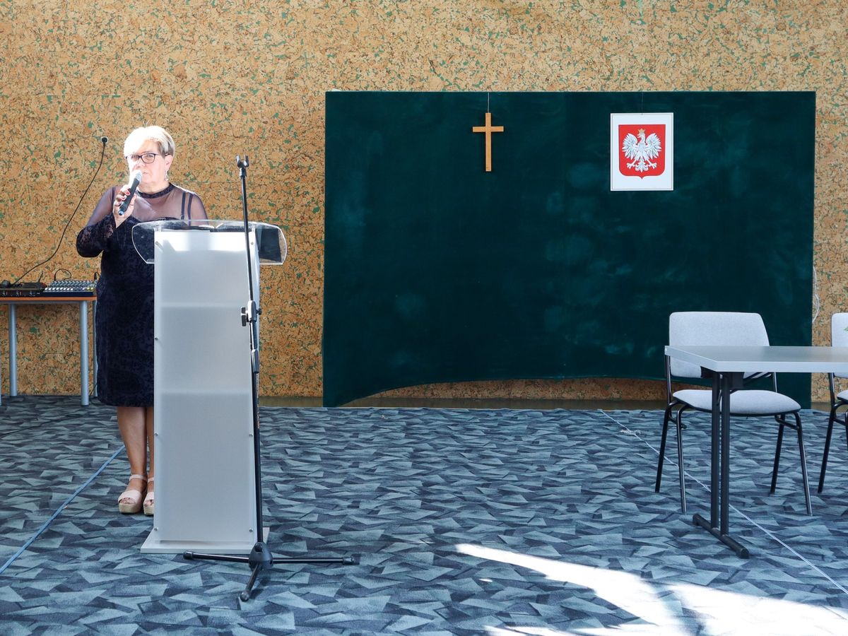 ROZPOCZĘCIE ROKU SZKOLENIOWEGO W OSiW IWONICZ 3