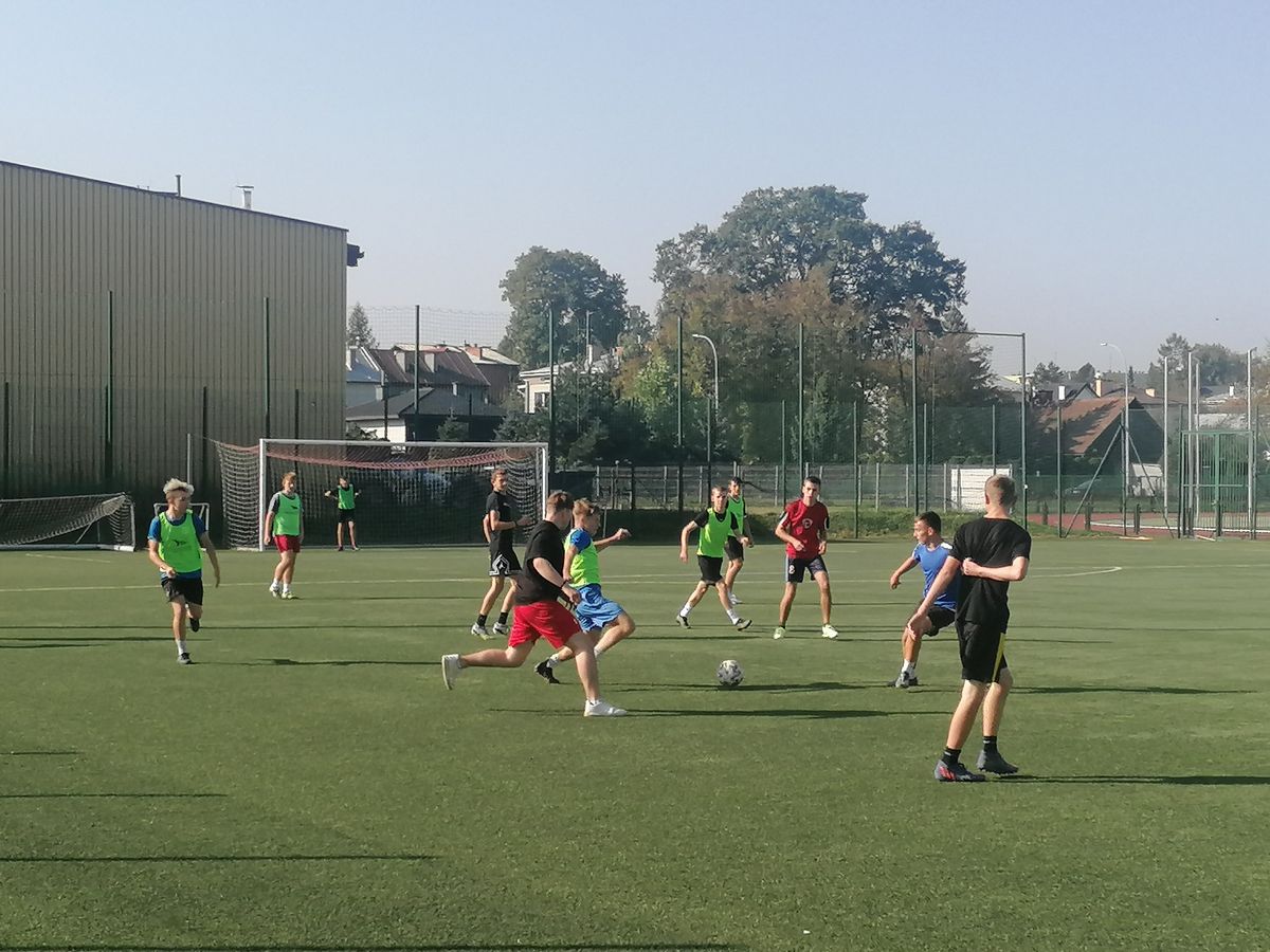 INTEGRACJA UCZESTNIKÓW 9 9 HUFIEC PRACY KROSNO 2