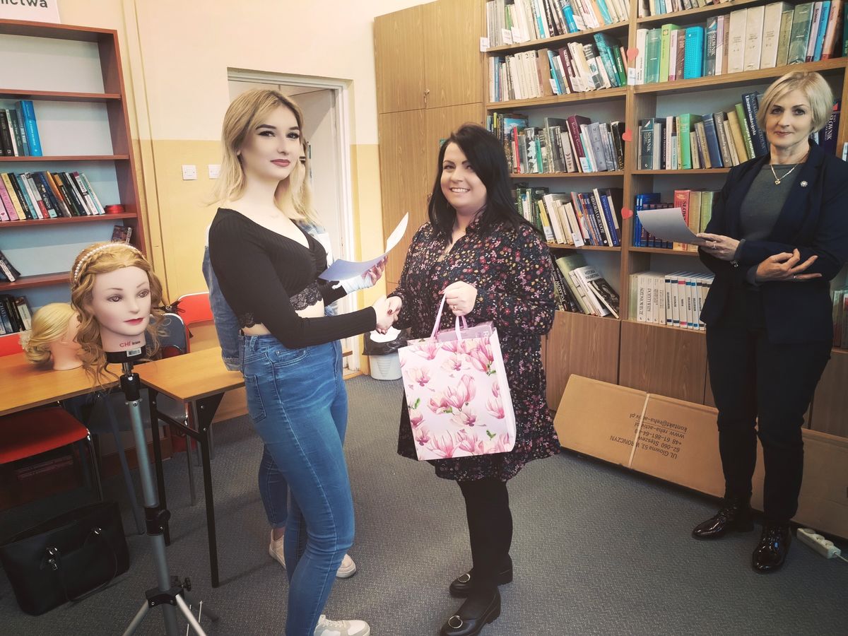 Fryzury ślubne w sanockim Hufcu 7