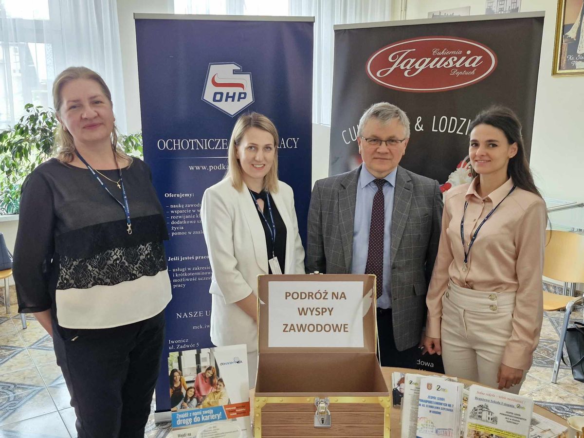 DZIEŃ OTWARTY DLA OŚMIOKLASISTÓW W KROŚNIE 1