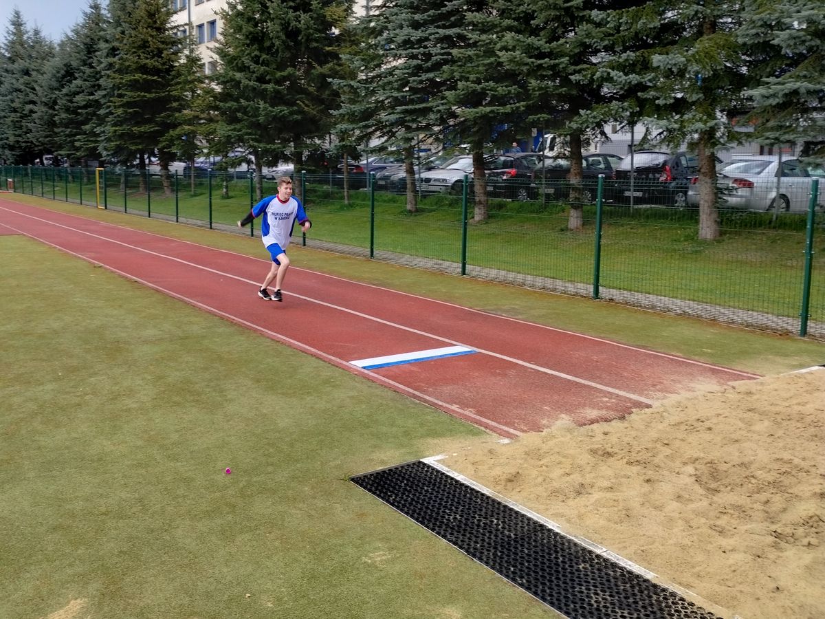 ETAP LOKALNY ZAWODÓW SPORTOWO OBRONNYCH W SANOKU 3