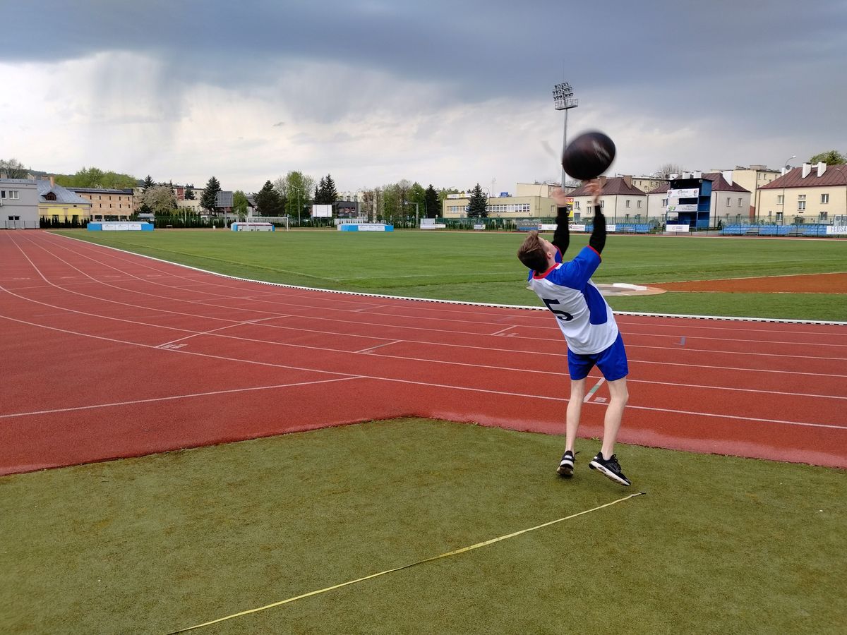 ETAP LOKALNY ZAWODÓW SPORTOWO OBRONNYCH W SANOKU 4