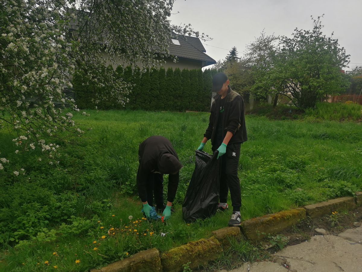 DZIEŃ ZIEMI W JAROSŁAWSKIM HUFCU PRACY 4