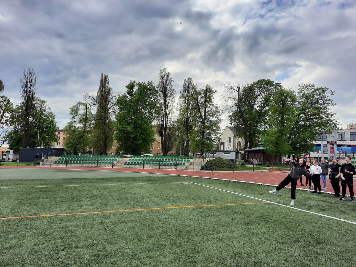 Zawody sportowo obronne w jarosławskim 9 12 Hufcu Pracy 5