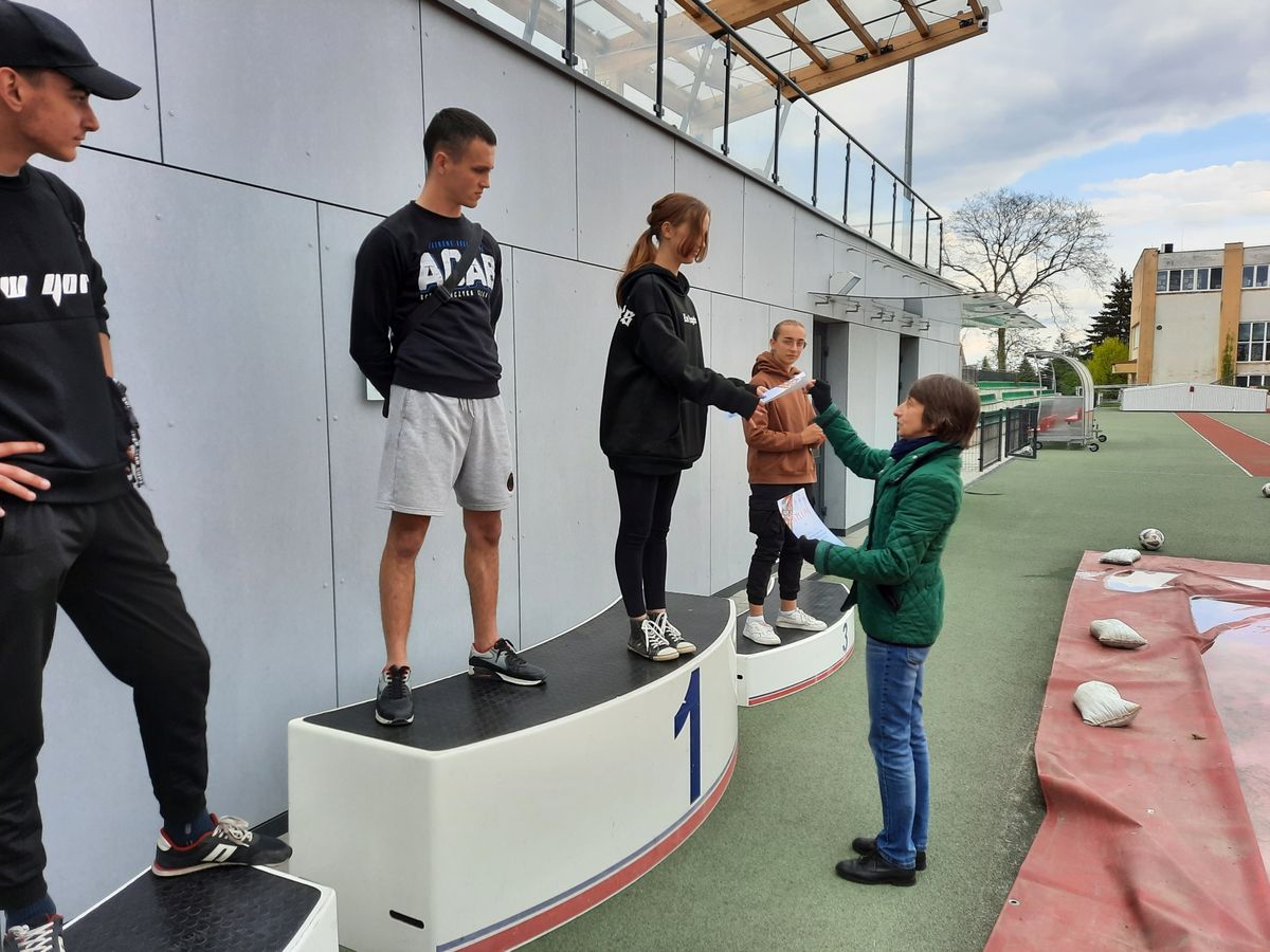 Zawody sportowo obronne w jarosławskim 9 12 Hufcu Pracy 6