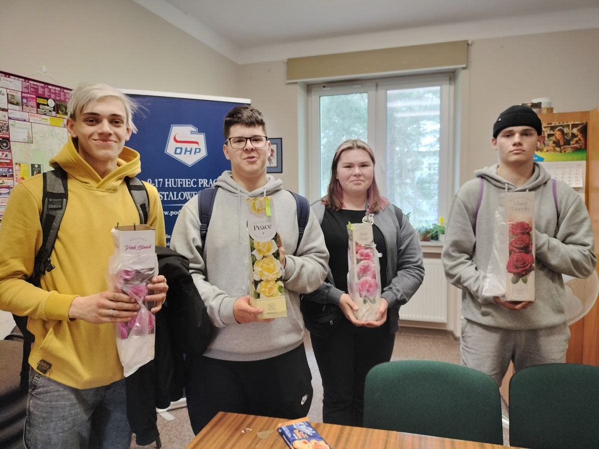 DZIEŃ ZIEMI W STALOWOWOLSKIM HUFCU 4