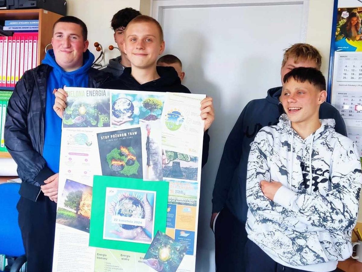ZAINWESTUJ W NASZA PLANETĘ ŚWIATOWY DZIEŃ ZIEMI W 9 15 HUFCU PRACY W TARNOBRZEGU 7