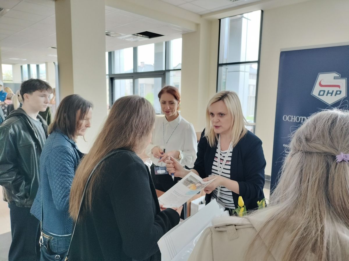 EDUKACJA I PRACA PROMOCJA STALOWOWOLSKICH JEDNOSTEK OHP 5