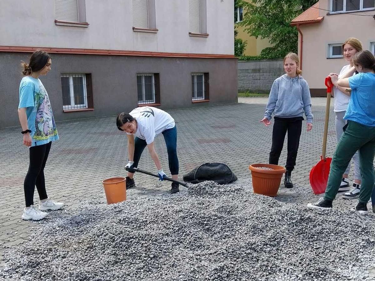 TU MIESZKAM TU ZMIENIAM W PRZEMYSKIM HUFCU PRACY 3
