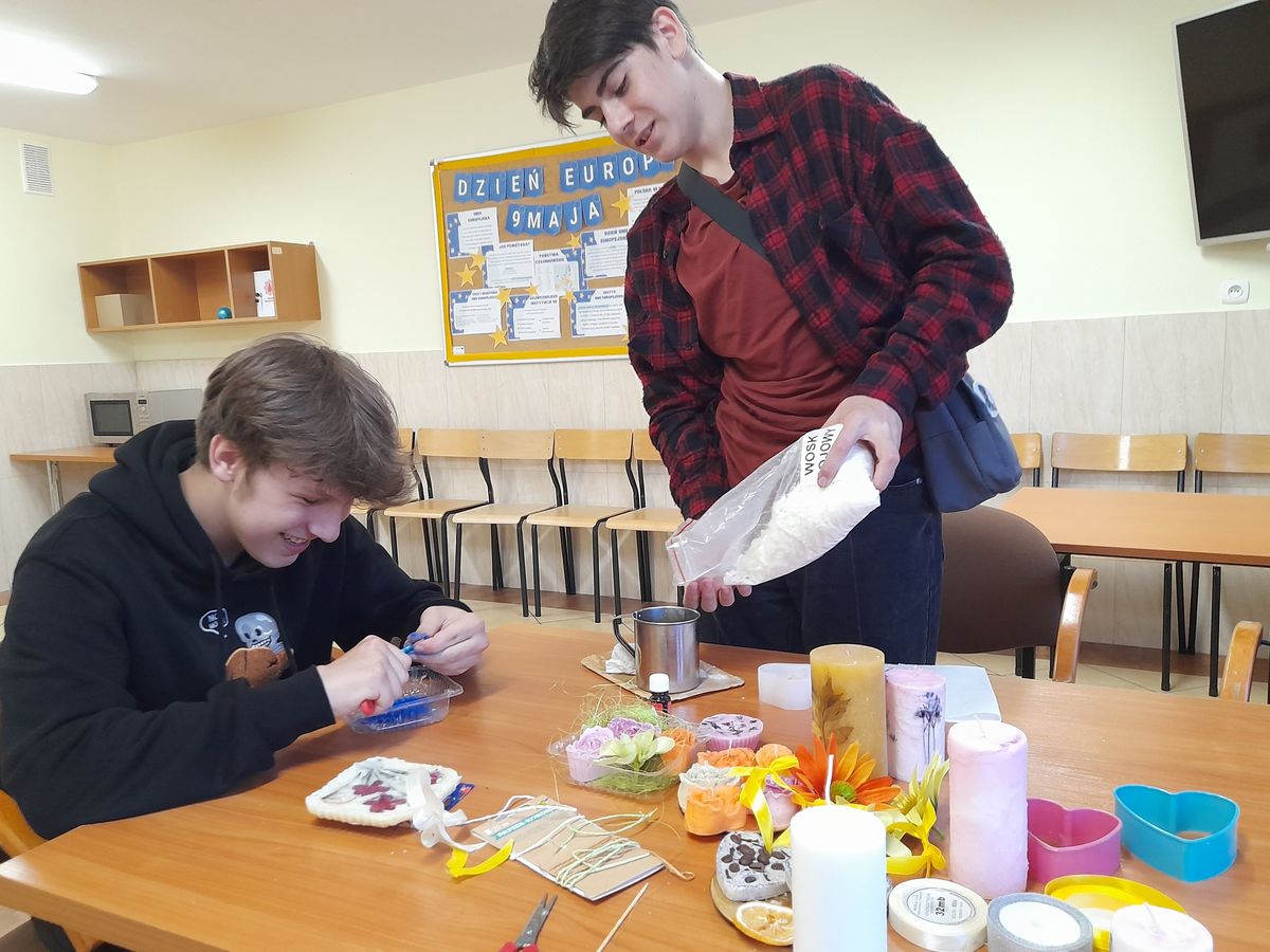UPOMINKI DLA MAM W OSIW IWONICZ 1