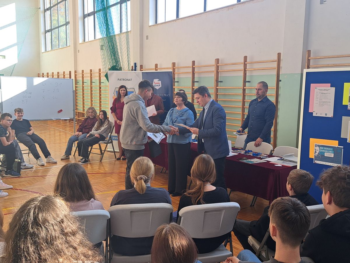 Chłopska Szkoła Biznesu Kształtowanie podstaw przedsiębiorczości 9