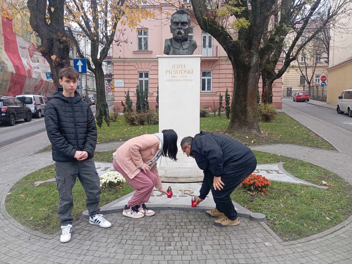 NARODOWE ŚWIĘTO NIEPODLEGŁOŚCI W PRZEMYSKIM HUFCU 1