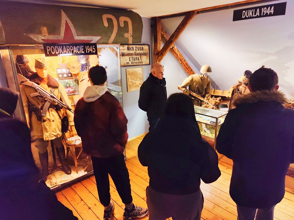 WIZYTA W MUZEUM PODKARPACKICH PÓL BITEWNYCH W KROŚNIE 3