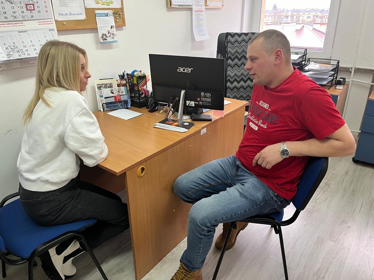 SPOTKANIA ABSOLWENTÓW 9 10 HUFCA PRACY Z KADRĄ ROZWOJU ZAWODOWEGO KROŚNIEŃSKIEGO CEIPM WSPÓLNA DROGA DO SUKCESU 5