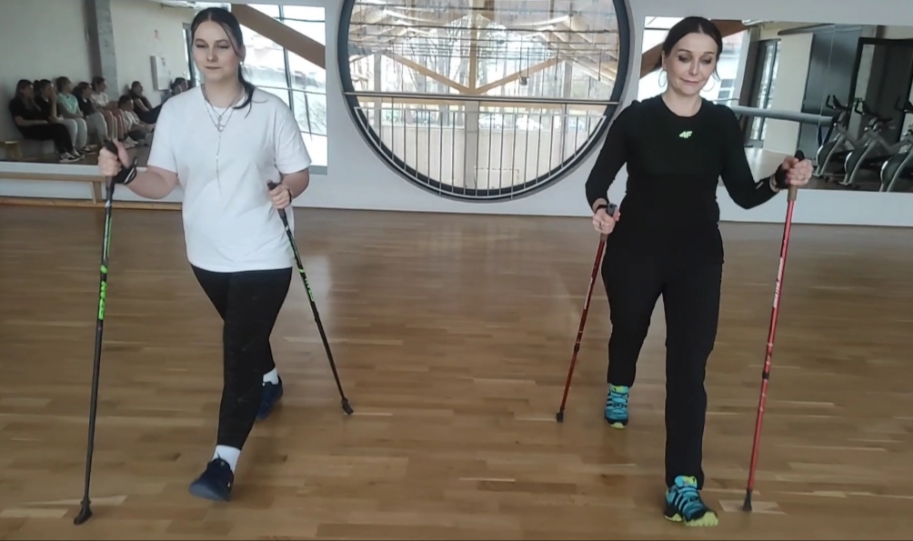 INSTRUKTARZ NORDIC WALKING DLA MŁODZIEŻY 9 1 HP RZESZÓW 7