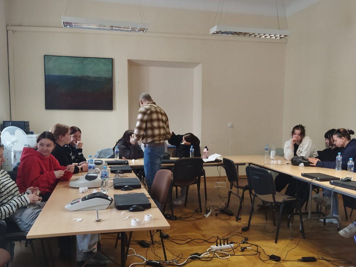 INTENSYWNE DZIAŁANIA W PRZEMYSKIM 9 13 HUFCU PRACY 2