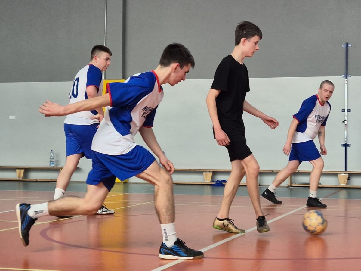 Turniej Piłki Nożnej o Puchar Komendanta 9 8 Hufca Pracy w Sanoku 3