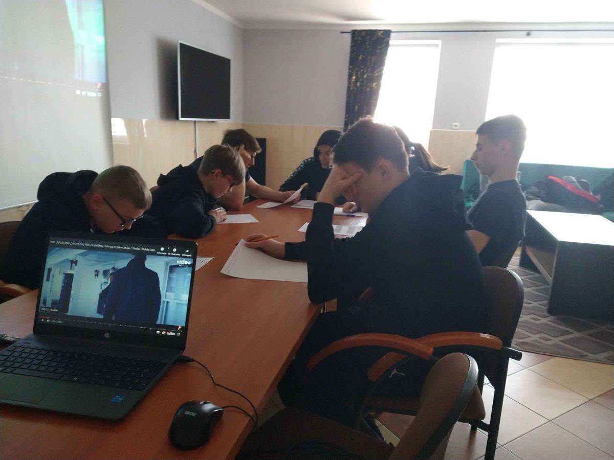 Cyberprzemoc. Jak się przed nią bronić 2