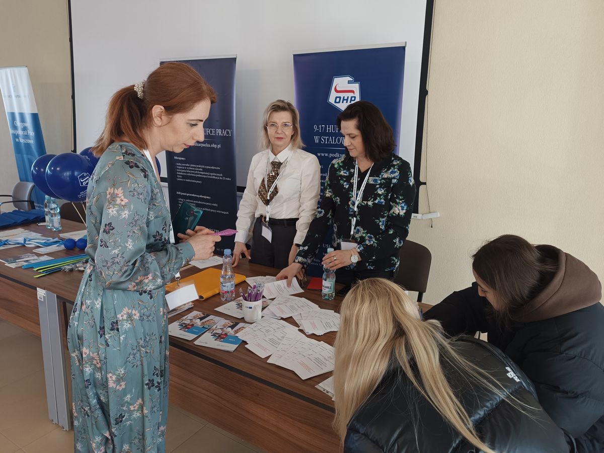 OHP na targach pracy Kuźnia Kariery w Stalowej Woli 4