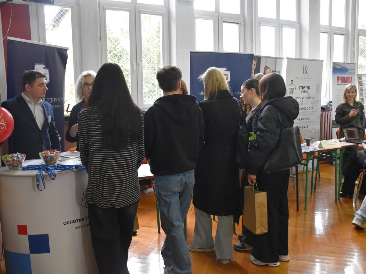 Targi Pracy 2025 dobry kierunek na zawodowy start 7