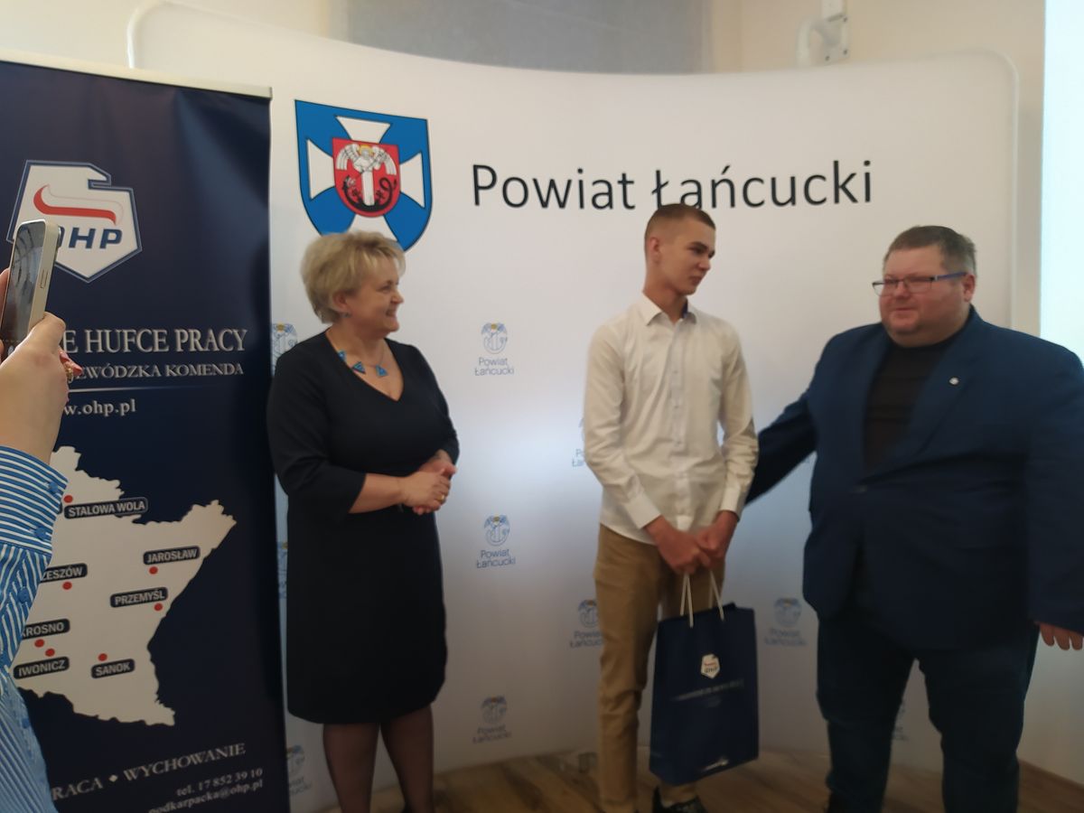 Wręczenie nagród dla laureatów x edycji konkursu Zawód moich marzeń 4