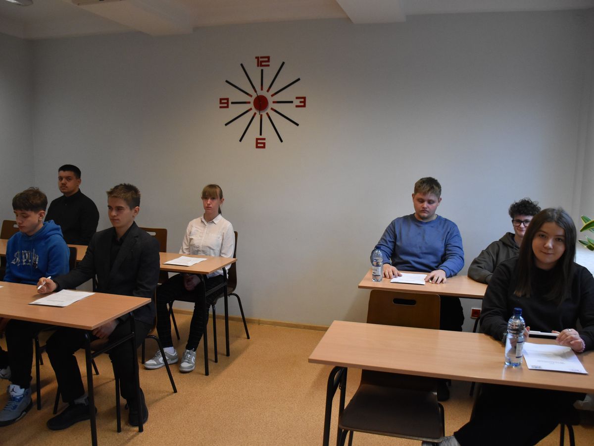 Bezpieczeństwo rywalizacja i duma z zawodu uczestnicy OHP pokazali że wiedzą jak działać odpowiedzialnie 4
