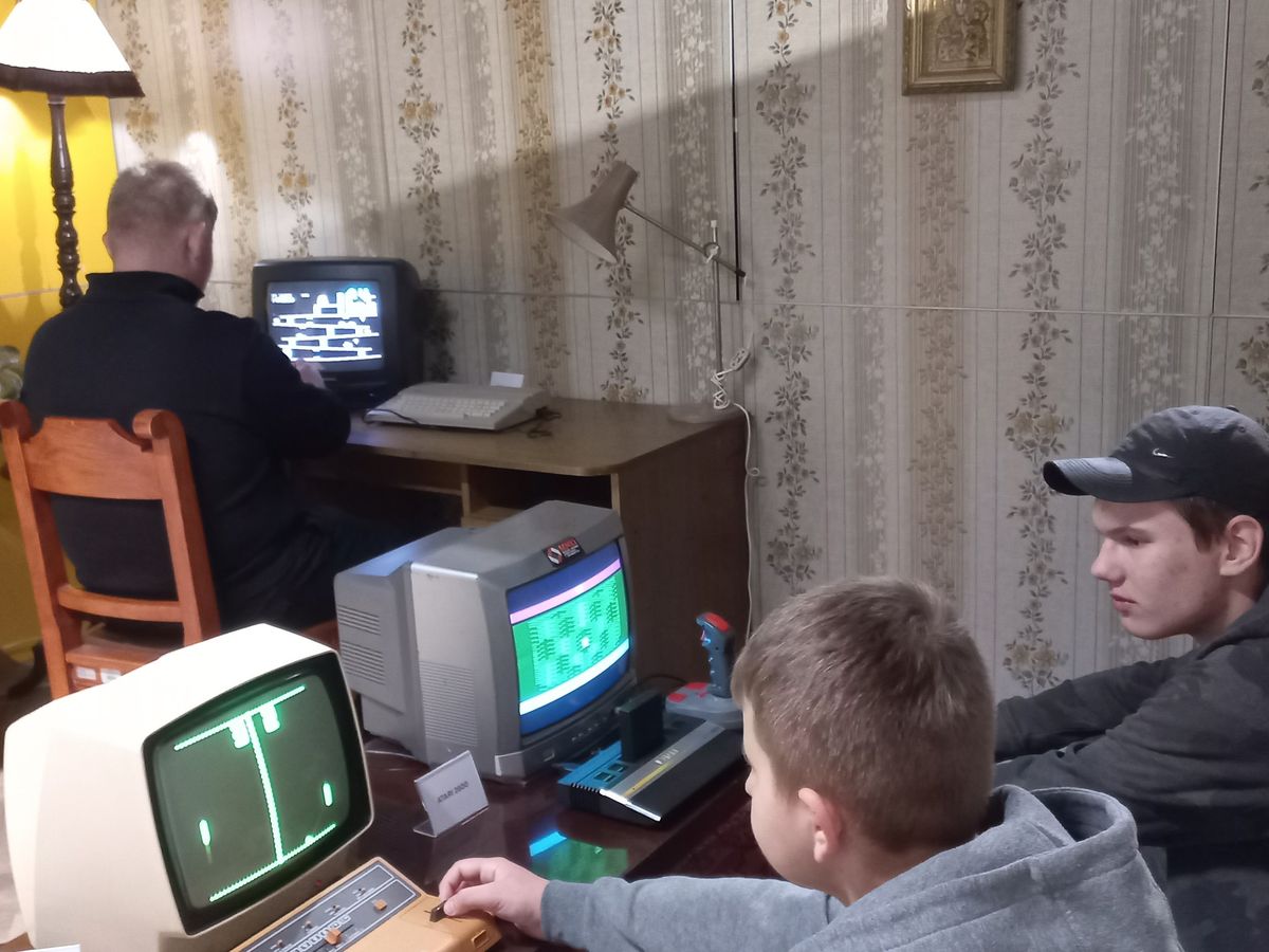 Powrót do przeszłości wystawa w stalowowolskim Muzeum COP 3