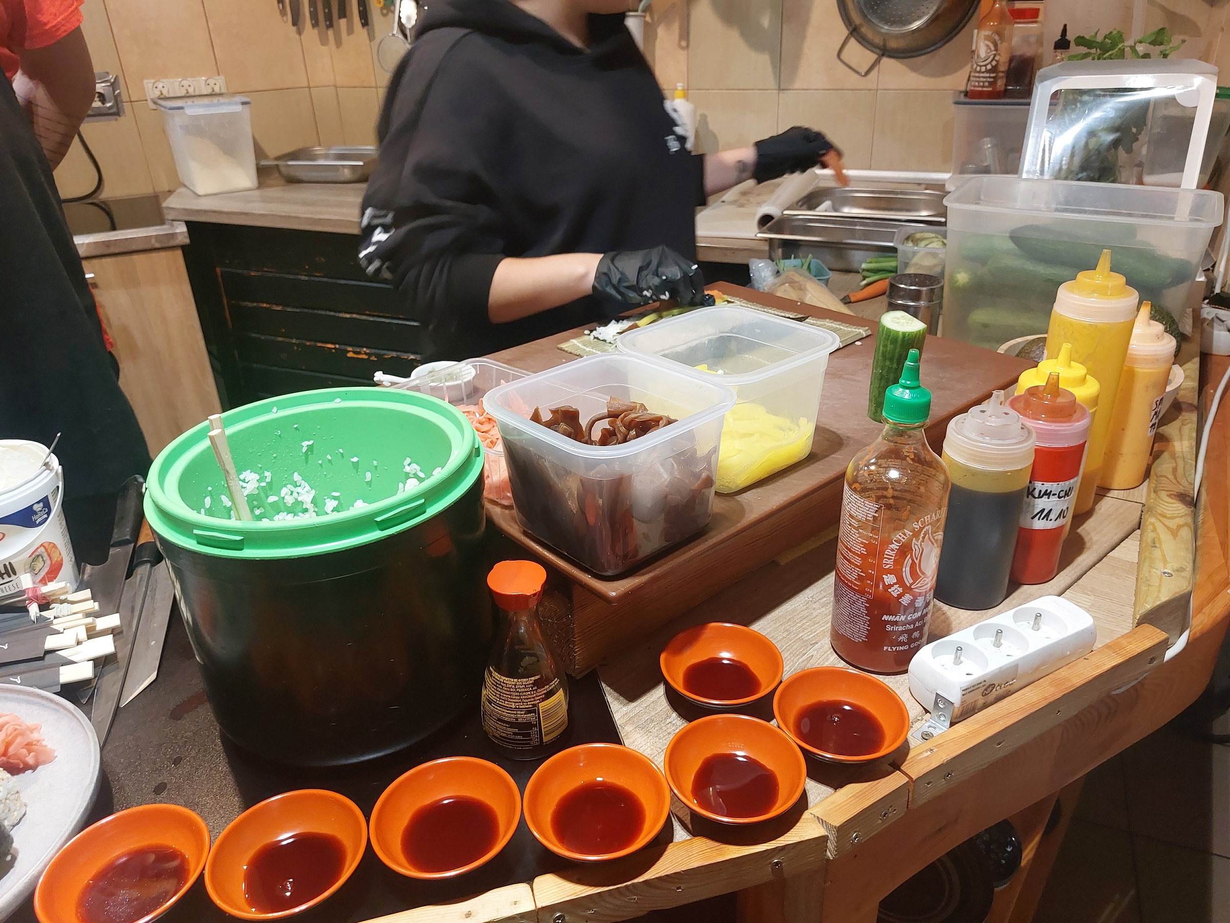 wizyta_studyjna_październik_absolwenci_inowroclaw_sushi_2.jpg