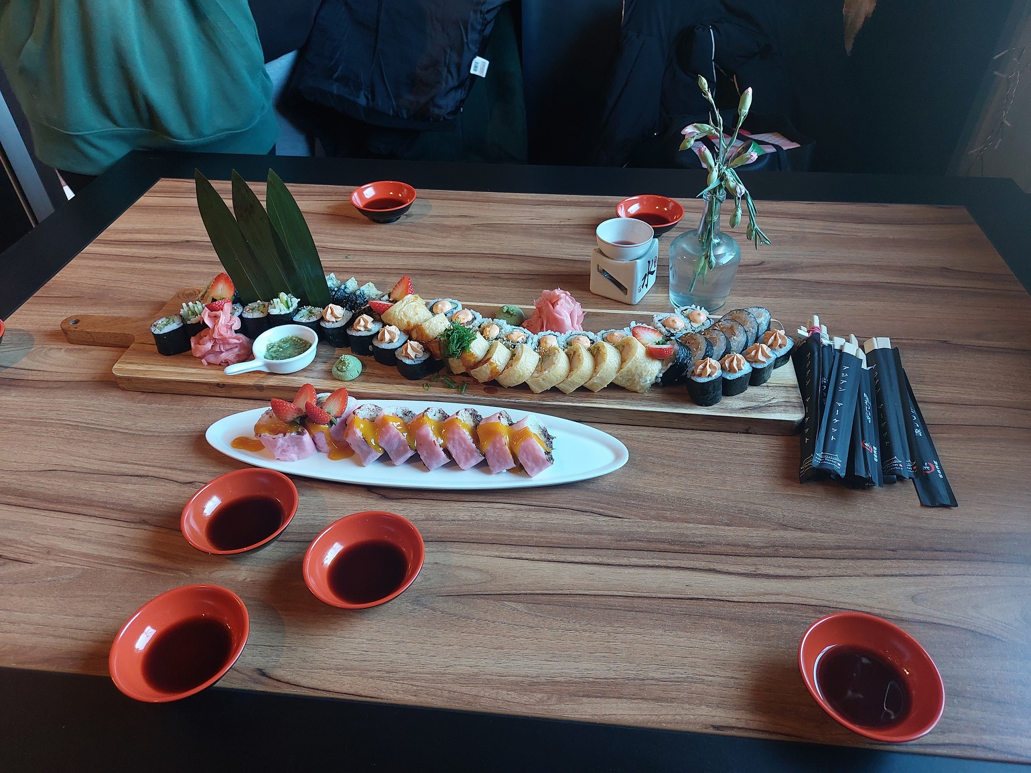 wizyta_studyjna_październik_absolwenci_inowroclaw_sushi_5.jpg