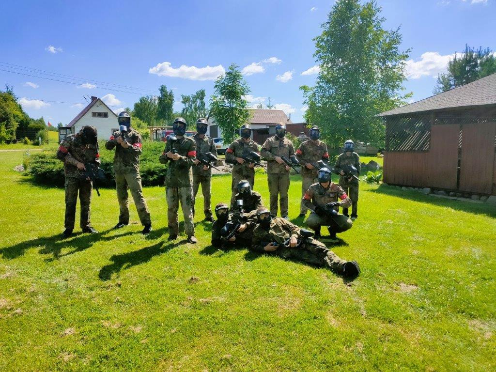 Wasilków: Integracyjna impreza – paintball na zakończenie roku szkolnego