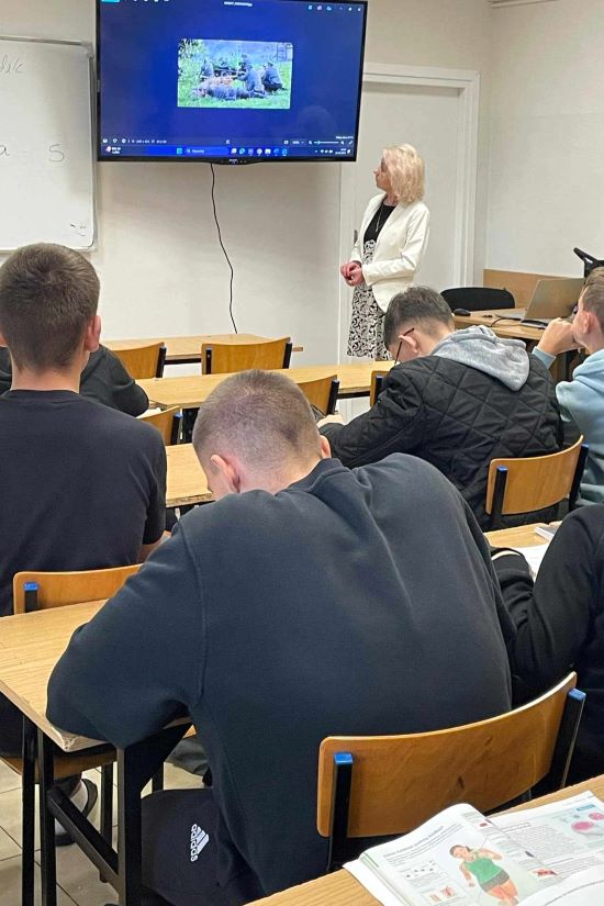 hpz sprzątaniegrobów 30102024 04