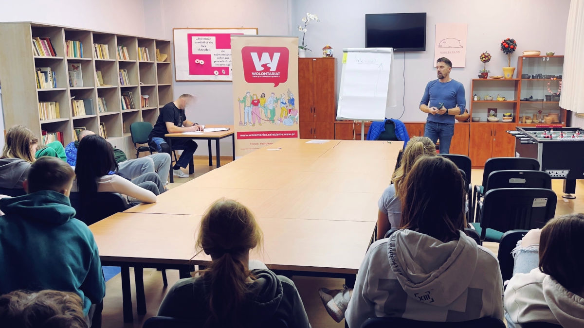 Wasilków: Zachowania ryzykowne w życiu i w Internecie a odpowiedzialność karna małoletnich