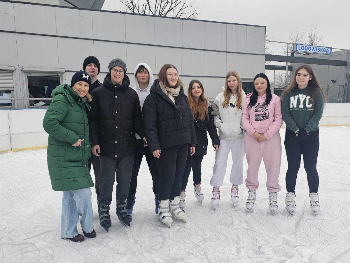 Zambrów: Integracja i relaks - wyjście na lodowisko