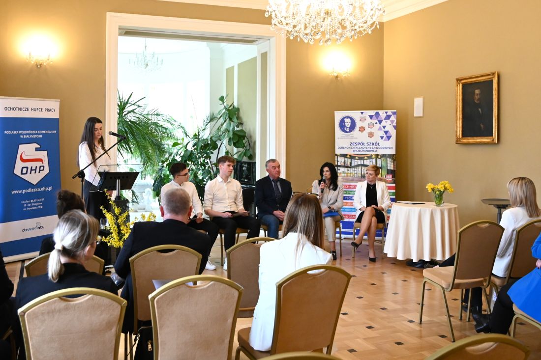 ciechanowiec pokolenie Z na rynku pracy 10042025 13