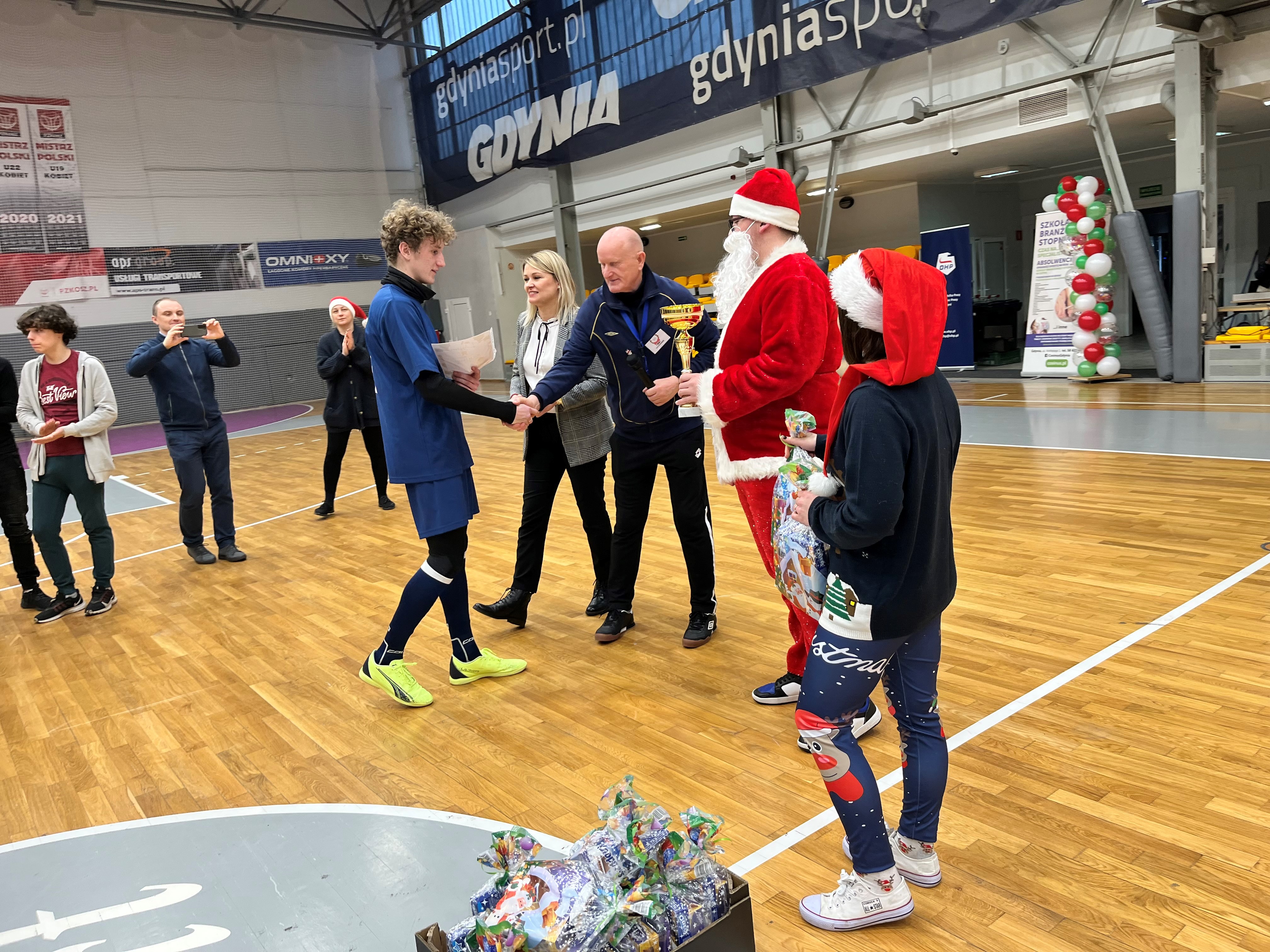 Święty Mikołaj na sportowo 4